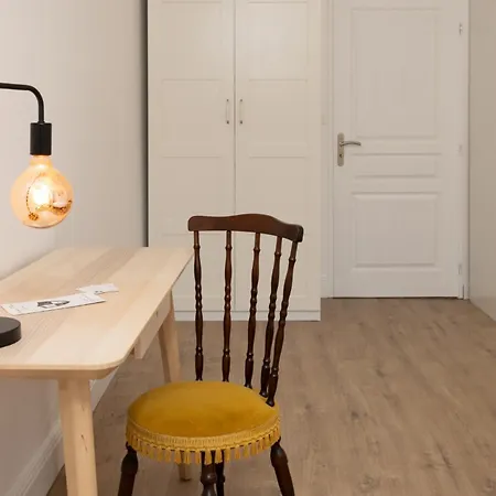 Le Grand Authentique דירה