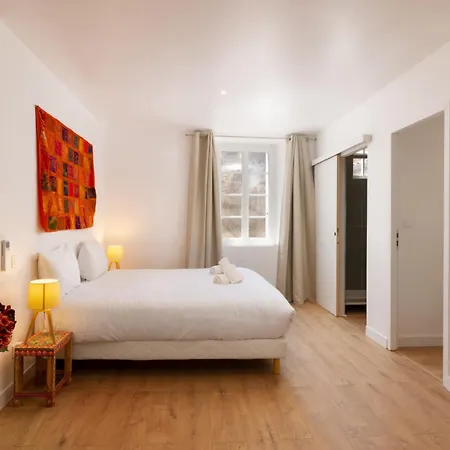 Le Grand Authentique דירה